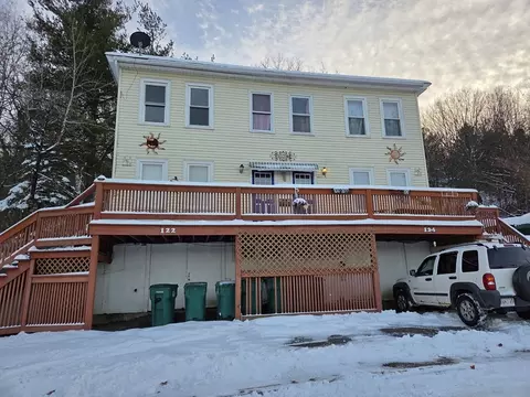 122-124 Leighton St, Fitchburg, MA 01420