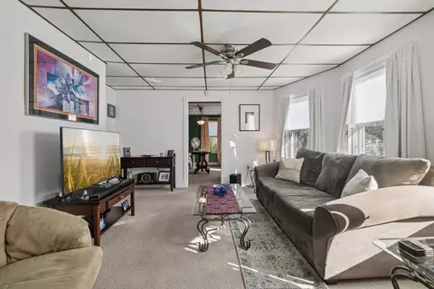 Living - 39-41 Kinsman St, Everett, MA 02149 photo 2 of 3