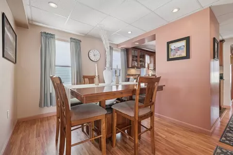 Dining - 39-41 Kinsman St, Everett, MA 02149 photo 2 of 2