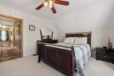 Bedroom - 39-41 Kinsman St, Everett, MA 02149 photo 6 of 7