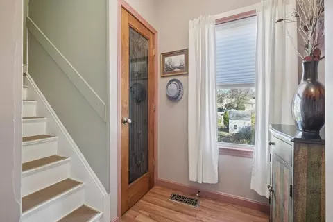 Entry Way - 39-41 Kinsman St, Everett, MA 02149 photo 2 of 2