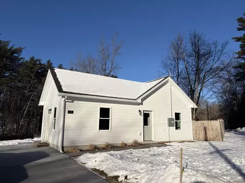 68 Acadia Rd, Gardner, MA 01440