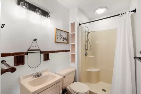 193 Garden St, Needham, MA 02492 photo 31