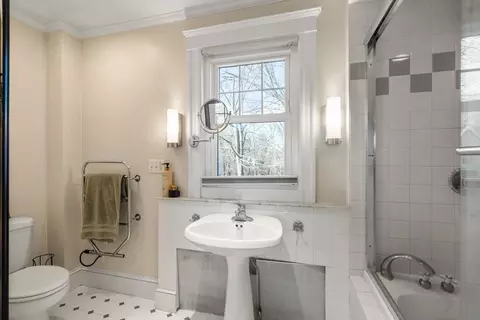 193 Garden St, Needham, MA 02492 photo 17