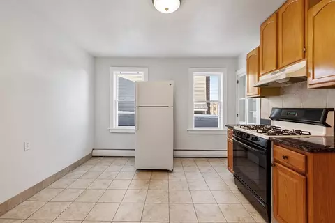 5 Mcfarland Ct, Worcester, MA 01604 photo 15