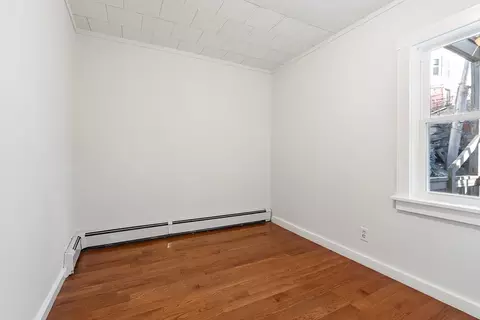 5 Mcfarland Ct, Worcester, MA 01604 photo 4