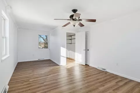 Bedroom - 22 Pheasant Dr, Springfield, MA 01119 photo 3 of 3