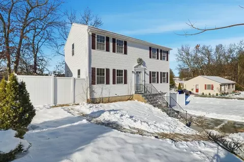 Exterior - 22 Pheasant Dr, Springfield, MA 01119 photo 2 of 7
