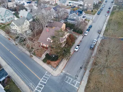 View/Area - 1231 Robeson St, Fall River, MA 02720 photo 1 of 1