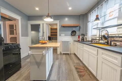 Kitchen - 58 Appleton St, Springfield, MA 01108 photo 1 of 2