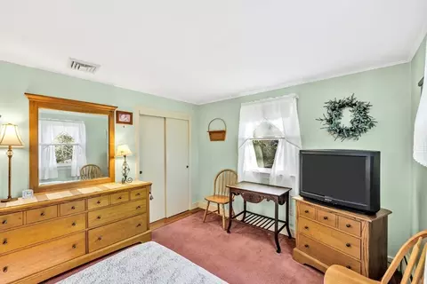 48 Maple St, Bourne, MA 02532 photo 12