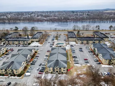311 Pawtucket Blvd #9, Lowell, MA 01854