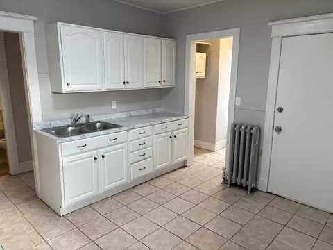 797 Carew St, Springfield, MA 01104 photo 19