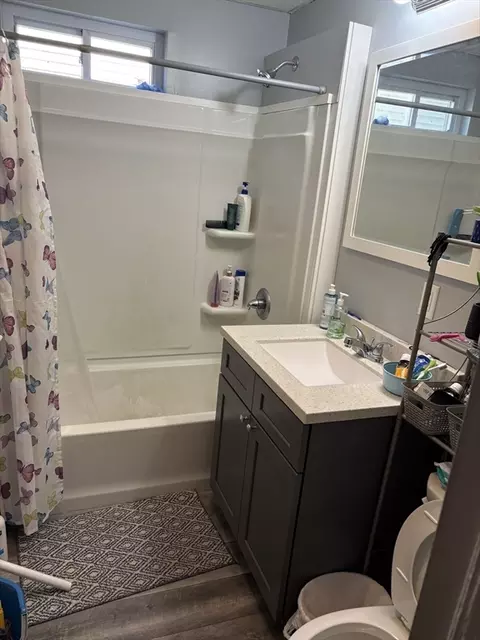 797 Carew St, Springfield, MA 01104 photo 7