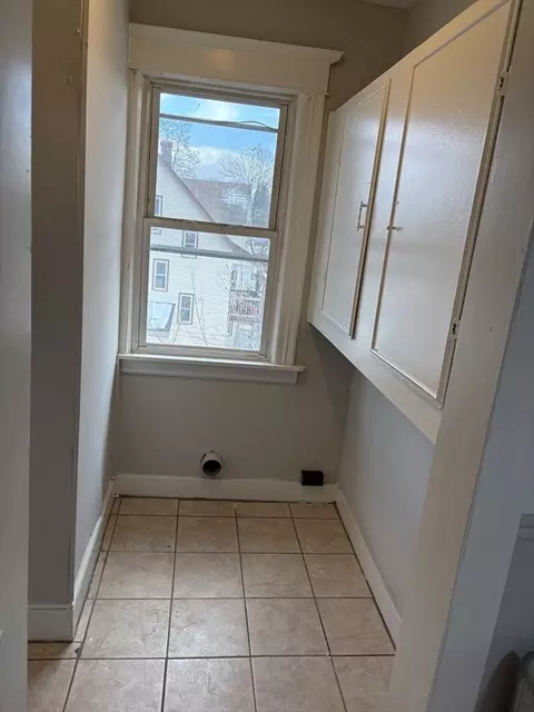 797 Carew St, Springfield, MA 01104 photo 22