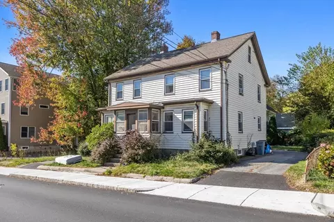88 Hammond St, Waltham, MA 02451