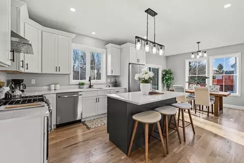 143 Meeson St, Fall River, MA 02724 photo 9
