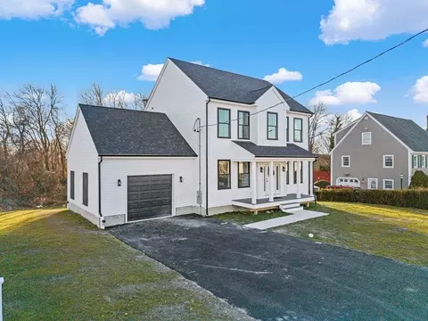 143 Meeson St, Fall River, MA 02724 photo 2