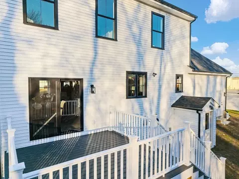 143 Meeson St, Fall River, MA 02724 photo 6