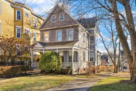 75 Van Winkle St, Dorchester Center, MA 02124