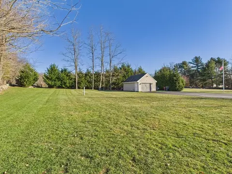 199 Quaker Ln, Acushnet, MA 02743 photo 11