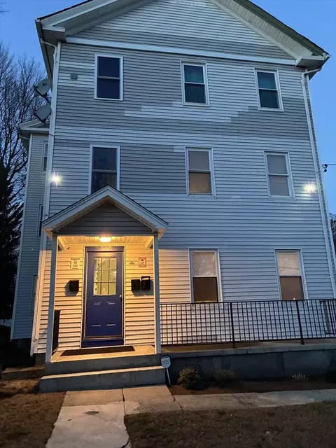 6 Brandon Rd, Dudley, MA 01571