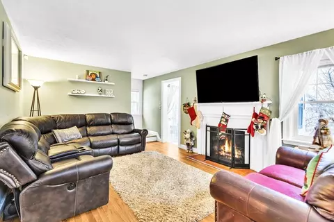 18 Westbrook Rd, Worcester, MA 01602 photo 3