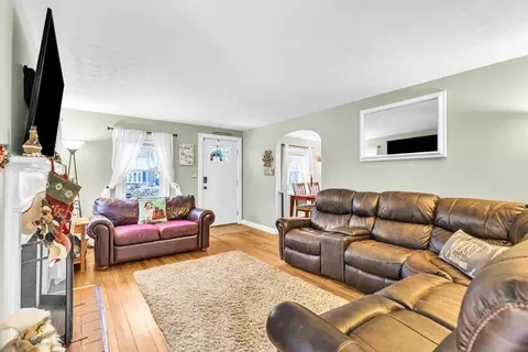 18 Westbrook Rd, Worcester, MA 01602 photo 4