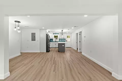 12 Exeter St, Danvers, MA 01923 photo 9