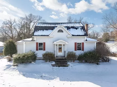 229 Union St, Westfield, MA 01085