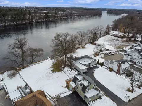 514 Lowell St, Methuen, MA 01844 photo 3