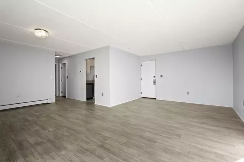 Living - 159 Franklin #E6, Stoneham, MA 02180 photo 5 of 7