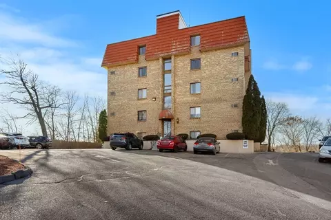 Exterior - 159 Franklin #E6, Stoneham, MA 02180 photo 3 of 4