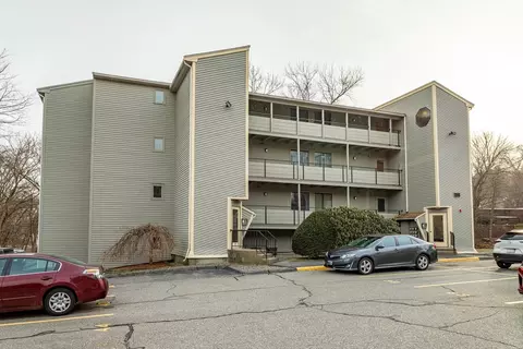 1195 Grafton #39, Worcester, MA 01604