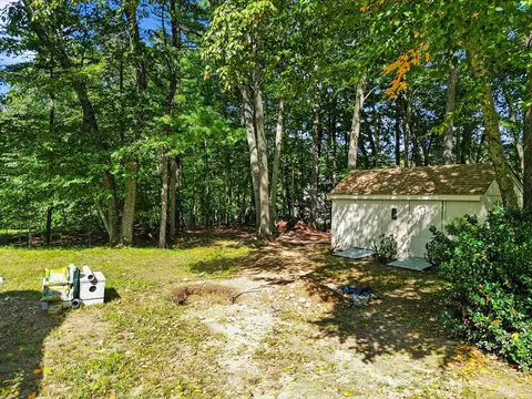 Exterior - 456 Gorwin Dr, Hanson, MA 02341 photo 10 of 10