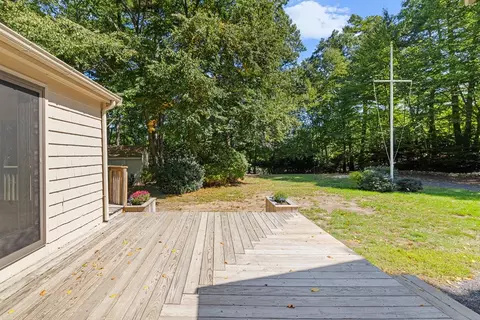 Exterior - 456 Gorwin Dr, Hanson, MA 02341 photo 7 of 10