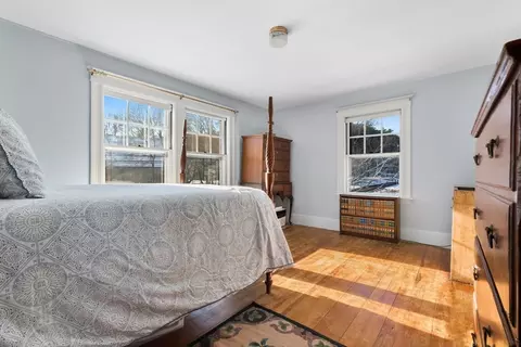 14 Hull St, Beverly, MA 01915 photo 16