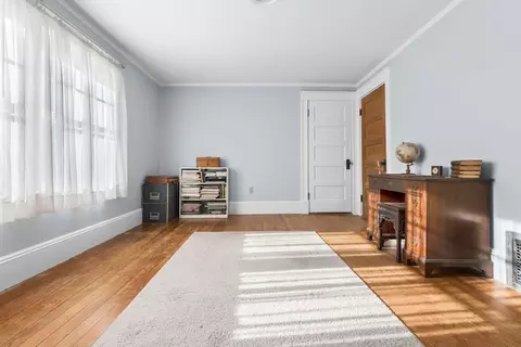 14 Hull St, Beverly, MA 01915 photo 18