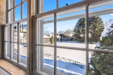 14 Hull St, Beverly, MA 01915 photo 15