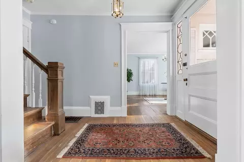 14 Hull St, Beverly, MA 01915 photo 6