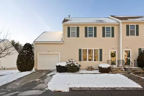 2 Jenna Ln #2, Pembroke, MA 02359