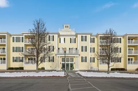 1818 Main St #204, Jefferson, MA 01522