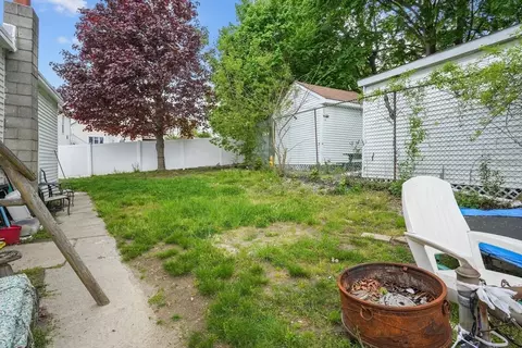 Exterior - 1792 Pleasant St, Fall River, MA 02723 photo 3 of 4