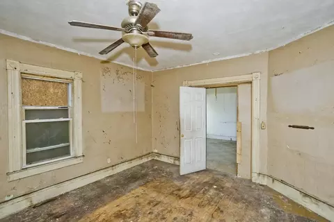 88 Marble St, Springfield, MA 01105 photo 6