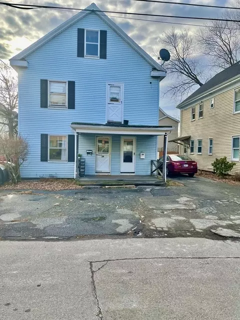 17-19 Taylor St, Framingham, MA 01702