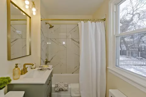 30 Parkwood St, Springfield, MA 01108 photo 17