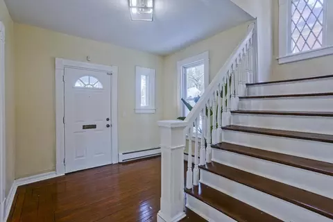 30 Parkwood St, Springfield, MA 01108 photo 5