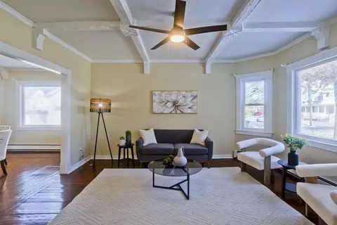30 Parkwood St, Springfield, MA 01108 photo 7