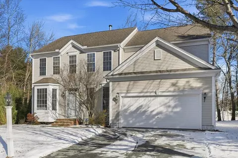 14 Amberville, North Andover, MA 01845