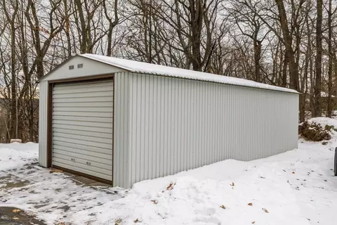 Exterior - 225 Wallingford Ave, Athol, MA 01331 photo 5 of 7